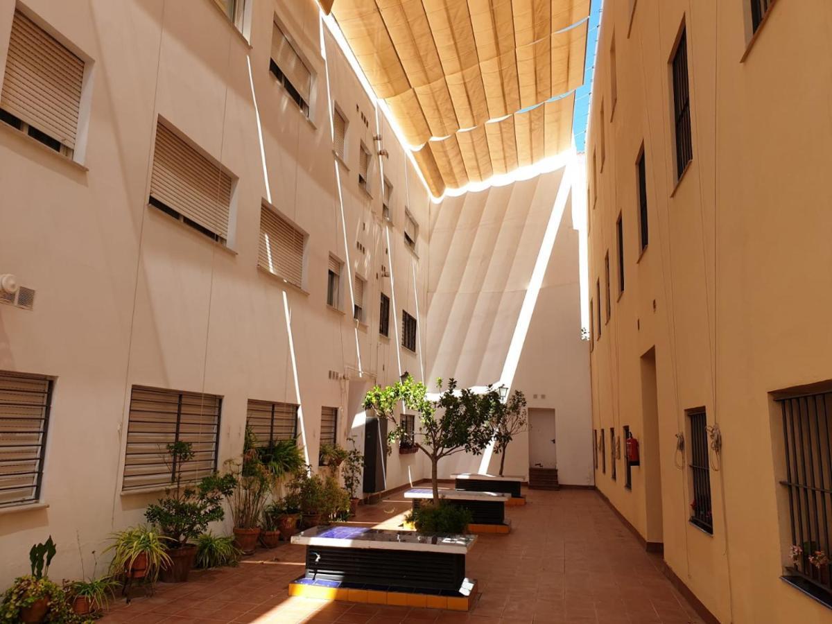 Santa Ana - Palacio Del Infantado Sevilha Exterior foto